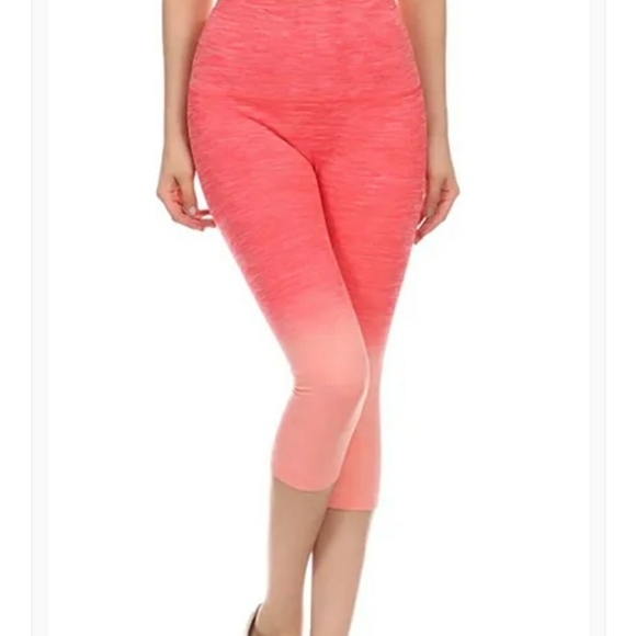 Yelete Pants - YELETE  ATHLETIC OMBRE LEGGING CAPRI CORAL MEDIUM